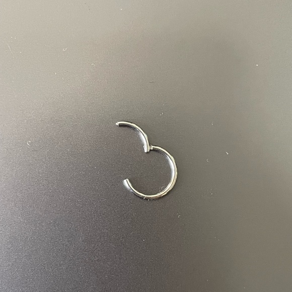 Stainless Steel Clicker Septum Ring - Picture 2 of 2